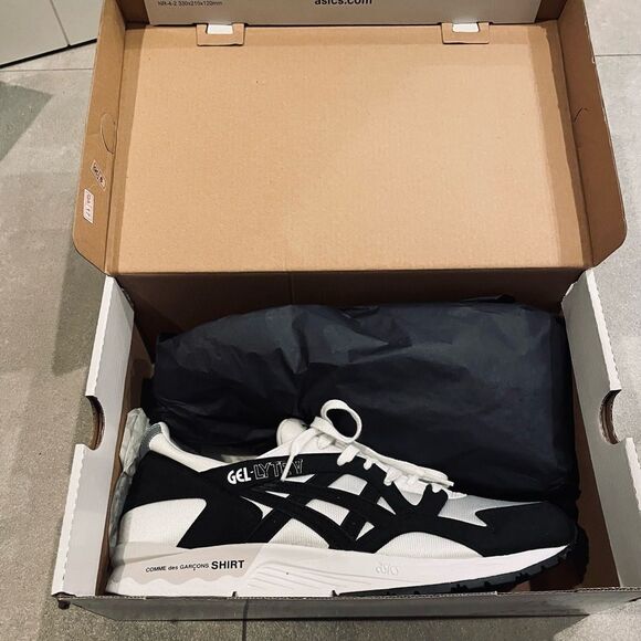 ASICS x Commes De Garcon Shirt - Size 10.5 US Men’s - Zebra Print - Brand New!!! - Picture 1 of 10